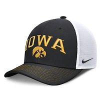 Casquette trucker unisexe Nike noire et blanche Iowa Hawkeyes Primetime Arched, ajustable