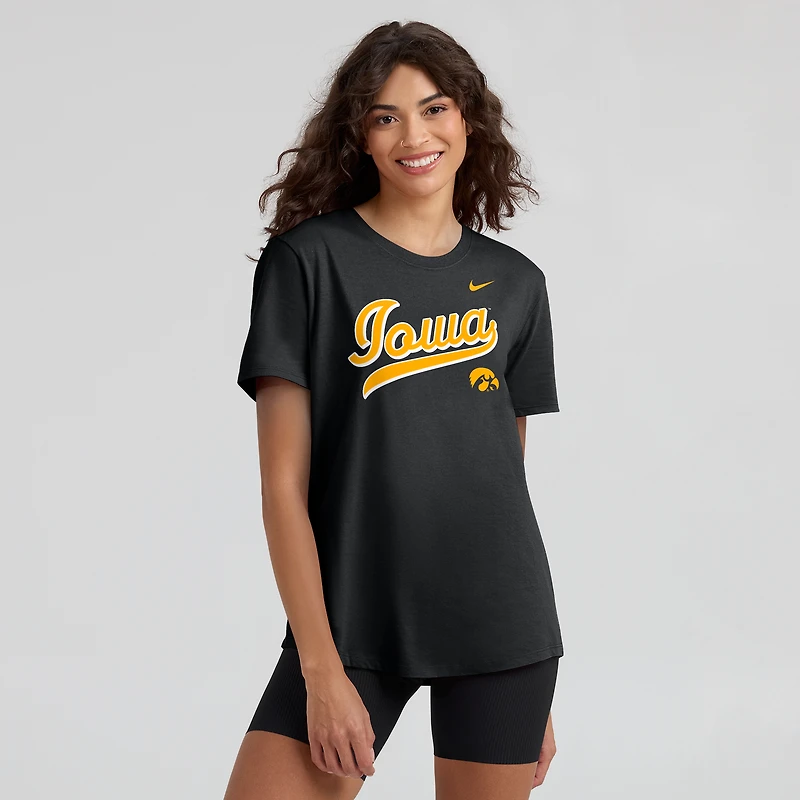 T-shirt Nike noir pour femme avec inscription locale des Iowa Hawkeyes