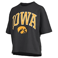 T-shirt surdimensionné flammé noir Pressbox pour femme avec logo Nelson Arch Over et Iowa Hawkeyes, longueur à la taille