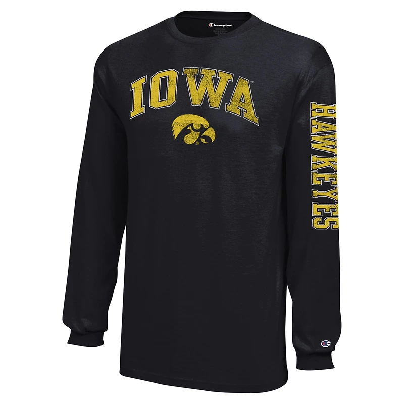 T-shirt à manches longues avec logo vieilli Iowa Hawkeyes Black Youth Champion