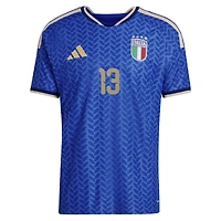 Maillot domicile authentique adidas Riccardo Calafiori bleu de l'équipe nationale d'Italie 2026 pour homme