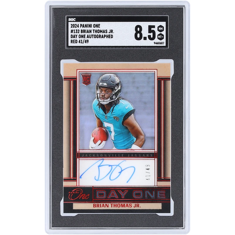 Carte de recrue autographiée de Brian Thomas Jr. (Jaguars de Jacksonville), Panini One Day One Auto rouge 2024, n° 132, n° 41/49, authentifiée SGC, note 8,5.