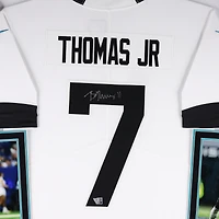 Maillot Nike blanc encadré de luxe autographié par Brian Thomas Jr. des Jaguars de Jacksonville