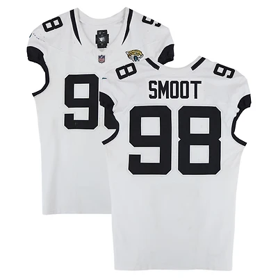 Maillot blanc Nike n° 98 porté par Dawuane Smoot (Jaguars de Jacksonville) lors du match contre les Broncos de Denver le 21 décembre 2025