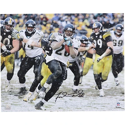 Photo dédicacée de Fred Taylor, joueur des Jaguars de Jacksonville, représentant une course dans la neige (16 x 20 pouces).