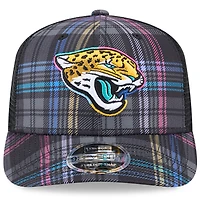 Men's New Era Black Jacksonville Jaguars 2024 NFL Crucial Catch Plaid 9SEVENTY Trucker Snapback Hat