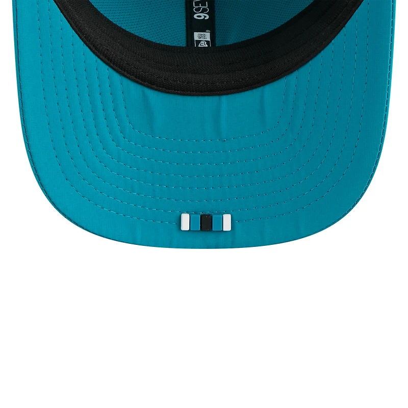 Men's New Era Teal Jacksonville Jaguars 2025 Sideline  9SEVENTY Trucker Adjustable Hat