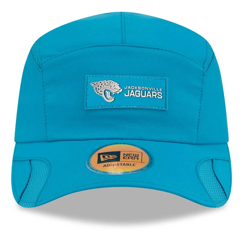 Men's New Era Teal Jacksonville Jaguars 2025 Sideline  Runner Adjustable Hat