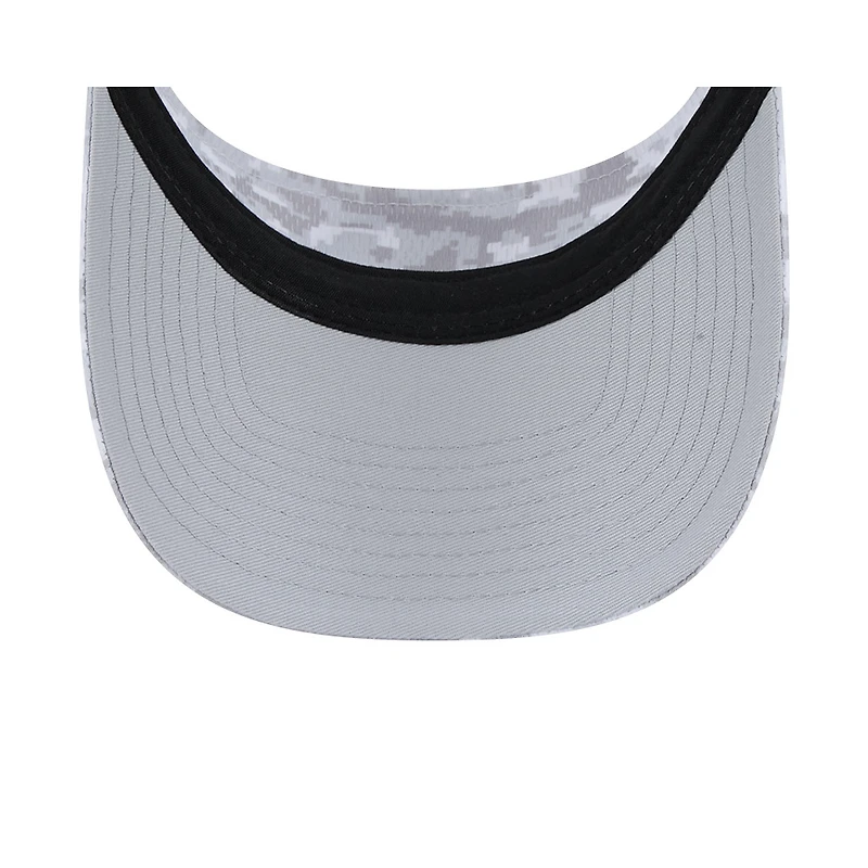 Casquette à visière ajustable Jacksonville Jaguars 2024 Salute To Service Digital Camo de New Era pour homme