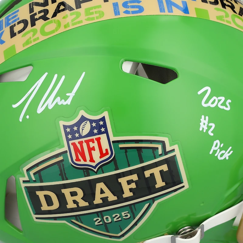 Casque Riddell authentique dédicacé par Travis Hunter des Jaguars de Jacksonville lors de la draft NFL 2025 avec inscription « 2025 #2 Pick »