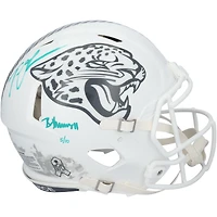 Casque Riddell Speed ​​Authentic 2024 Salute To Service, signé par Trevor Lawrence et Brian Thomas Jr. des Jaguars de Jacksonville