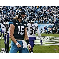 Photographie autographiée de Trevor Lawrence Jacksonville Jaguars Scream 16" x 20"