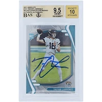 Carte de recrue autographiée 2021 Panini Absolute #101 Beckett Fanatics Witnessed Authenticated 9.5/10 Rookie par Trevor Lawrence Jacksonville Jaguars