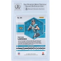 Trevor Lawrence Jacksonville Jaguars Autographié 2021 Panini Mosaic NFL Debut #241 Beckett Fanatics Witnessed Authenticated 10 Rookie Card