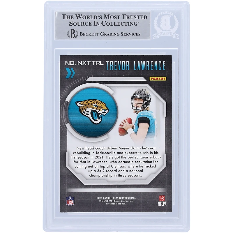 Trevor Lawrence Jacksonville Jaguars Autographié Panini Playbook 2021 Prochaine étape #NXT-TRL Beckett Fanatics a vu une carte de recrue authentifiée
