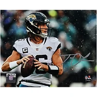 Photographie autographiée de Trevor Lawrence Jacksonville Jaguars Scream 8" x 10"