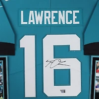 Maillot Nike Teal Deluxe encadré autographié par Trevor Lawrence des Jaguars de Jacksonville