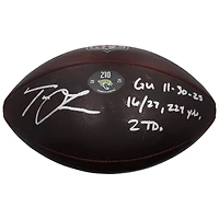Ballon de football américain utilisé lors du match contre les Titans du Tennessee le 30 novembre 2025, autographié par Trevor Lawrence (Jaguars de Jacksonville), avec plusieurs inscriptions - n° 210