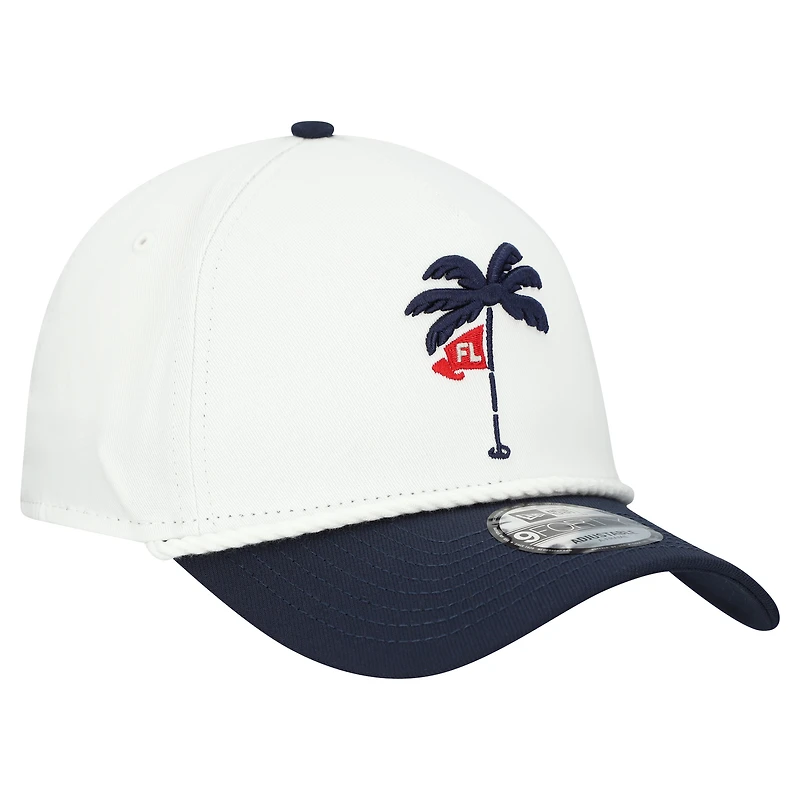 Casquette de golf New Era Jupiter Links blanche pour homme, modèle 9FORTY, à monture A et cordon ajustable.