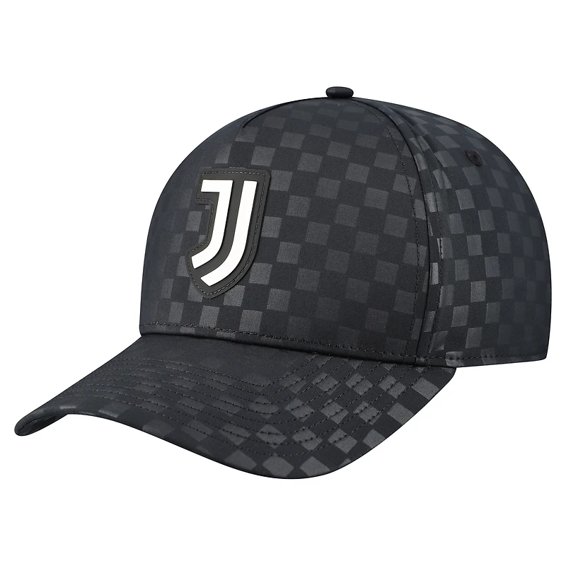 Casquette ajustable Fanatics noire Juventus Checkmate A-Frame pour homme