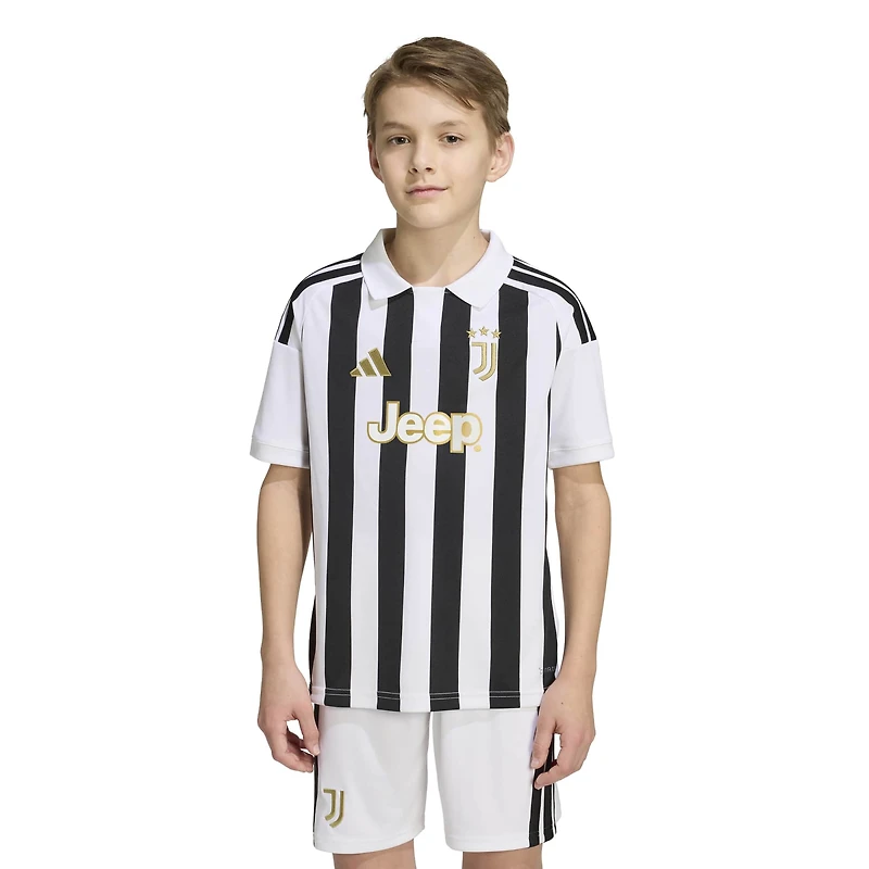 Youth adidas White Juventus 2026/27 Home Replica Jersey