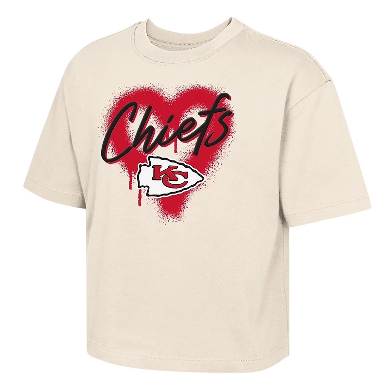 Girls Youth Outerstuff Cream Kansas City Chiefs Boxy Spray Heart Puff Print T-Shirt