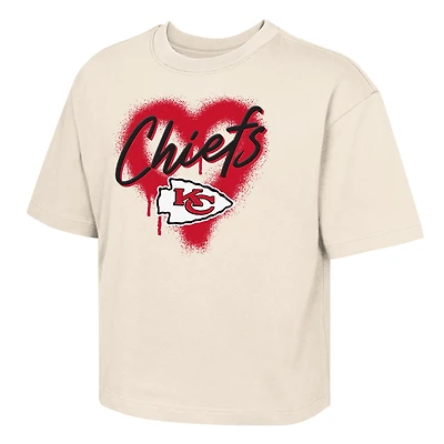 Girls Youth Outerstuff Cream Kansas City Chiefs Boxy Spray Heart Puff Print T-Shirt