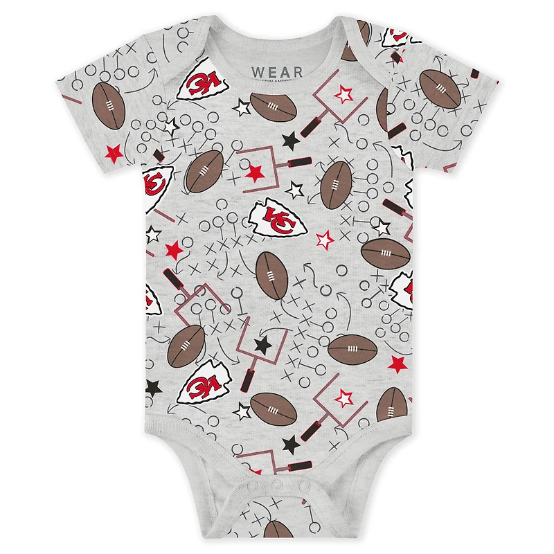 Infant & Newborn WEAR by Erin Andrews Kansas City Chiefs Three-Piece Turn Me Around Bodysuits Pant Set