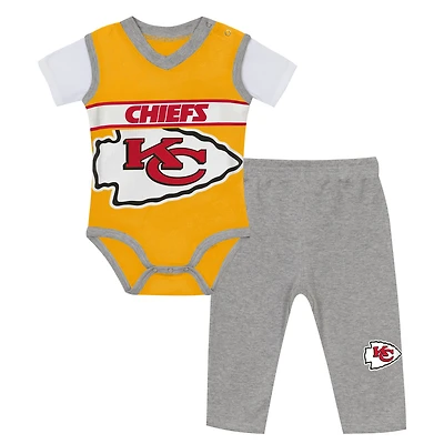Infant Outerstuff  Gold/Heather Gray Kansas City Chiefs Two-Piece Jersey Bodysuit & Pants Set