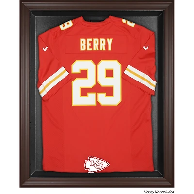 Vitrine de présentation du maillot encadré marron des Chiefs de Kansas City