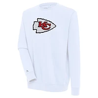 Sweat-shirt à col rond Victory blanc Antigua pour homme des Kansas City Chiefs