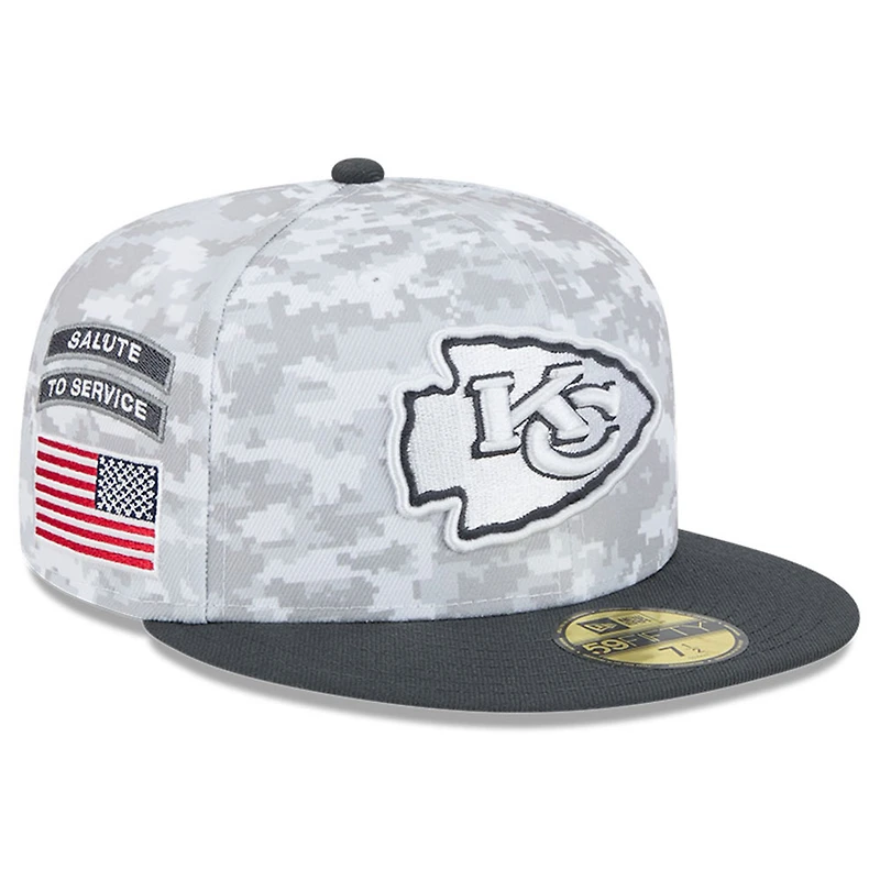 Casquette ajustée 59FIFTY New Era Arctic Camo/Graphite Kansas City Chiefs 2024 Salute To Service pour homme