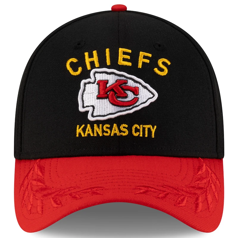Men's New Era Black/Red Kansas City Chiefs 2025 NFL Draft 39THIRTY Flex Hat