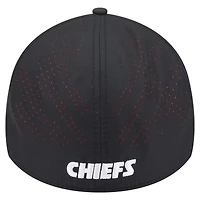 Casquette New Era noire Kansas City Chiefs Night 39THIRTY Flex pour homme
