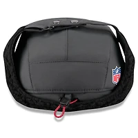 Casquette ajustable à oreilles de chien New Era anthracite Kansas City Chiefs 2025 Sideline Runner pour homme