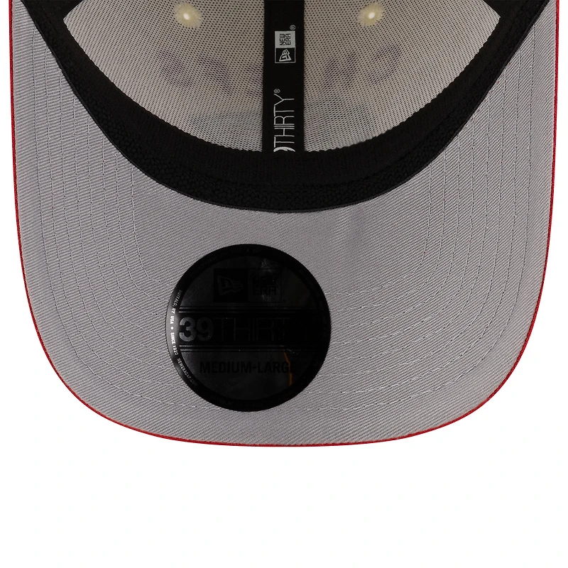 Casquette New Era 39THIRTY Flex crème/rouge pour homme des Kansas City Chiefs, draft NFL 2025