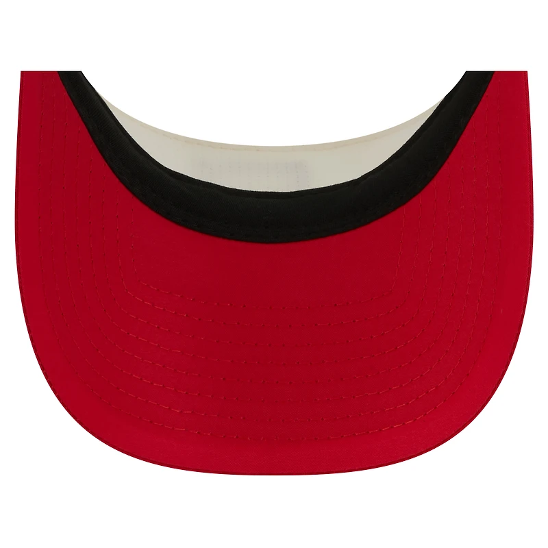 Casquette New Era crème/rouge pour homme, Kansas City Chiefs, camp d'entraînement NFL 2026, visière ajustable