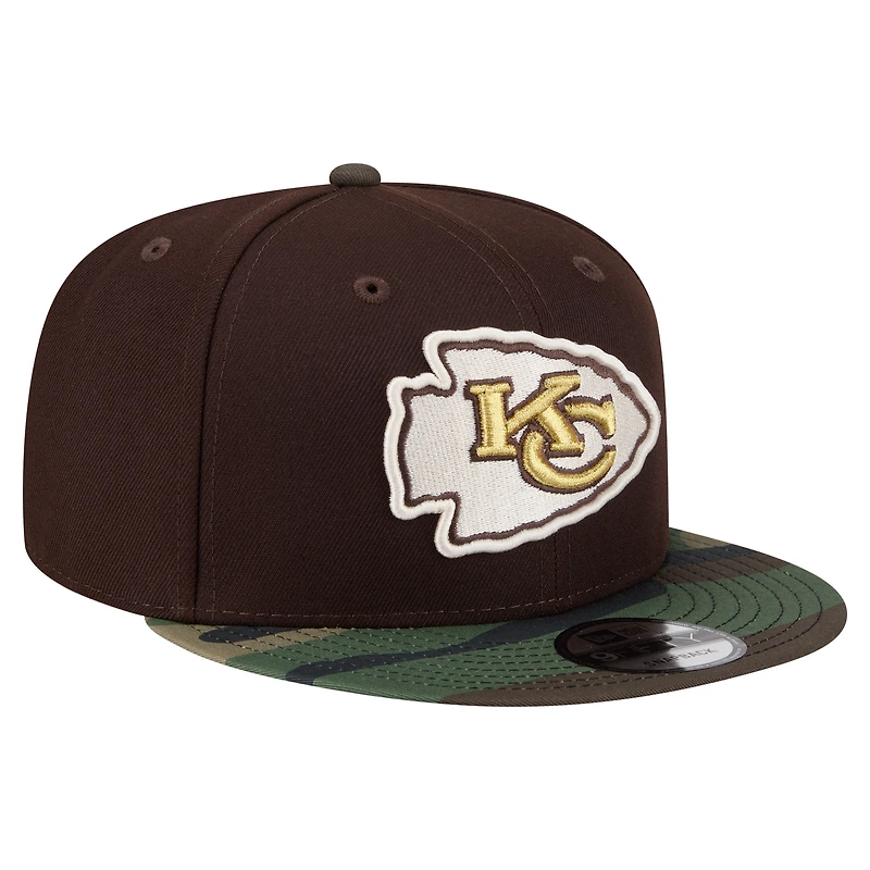Casquette snapback New Era 9FIFTY Kansas City Chiefs marron foncé, motif camouflage Burnt Wood, pour homme