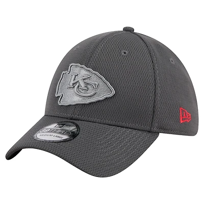 Men's New Era Graphite Kansas City Chiefs  Main 39THIRTY Flex Hat