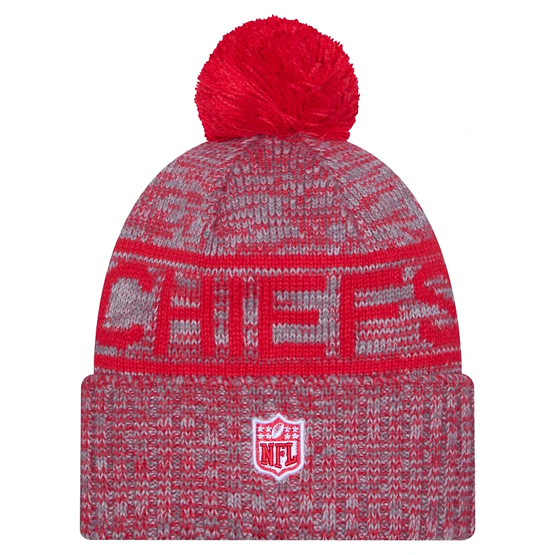 Men's New Era Gray Kansas City Chiefs 2025 Sideline Cuffed Knit Hat with Pom