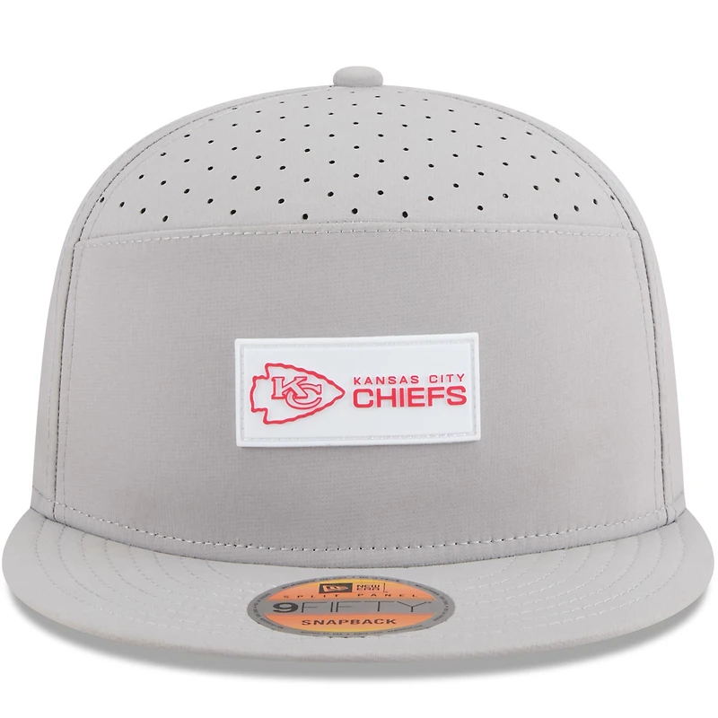 Casquette snapback 9FIFTY grise New Era pour homme, Kansas City Chiefs 2025 Sideline Split Panel