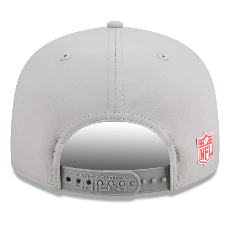 Casquette snapback 9FIFTY grise New Era pour homme, Kansas City Chiefs 2025 Sideline Split Panel