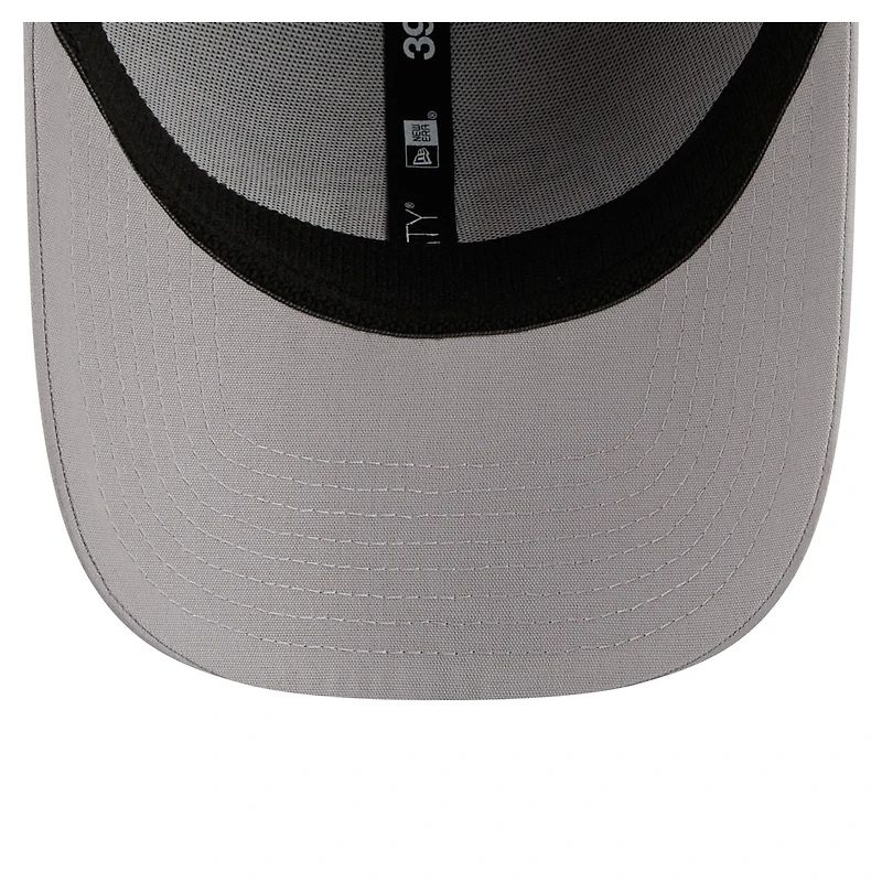 Men's New Era  Gray Kansas City Chiefs Perforated 39THIRTY Flex Hat