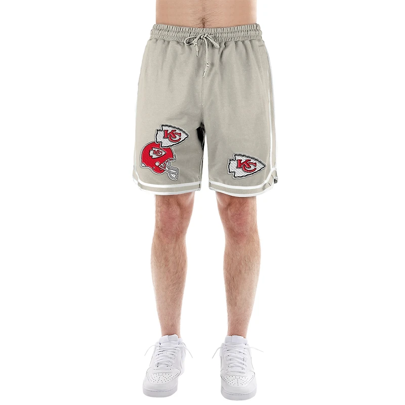 Short beige clair à patchs multiples Stone des Chiefs de Kansas City pour homme New Era