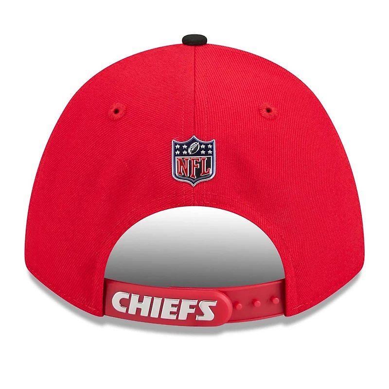 Casquette ajustable New Era rouge/noire Kansas City Chiefs 2026 NFL Draft 9FORTY M-Crown pour homme