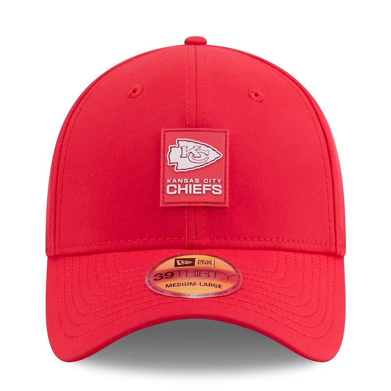 Casquette 39THIRTY Flex rouge New Era pour homme, Kansas City Chiefs 2025 Sideline
