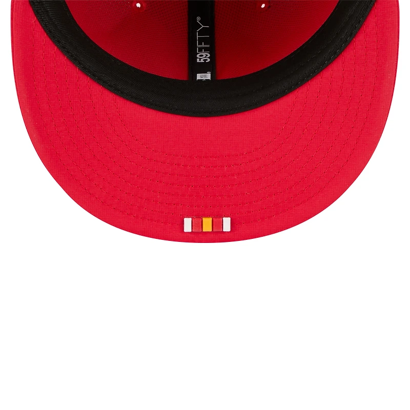 Men's New Era Red Kansas City Chiefs 2025 Sideline 59FIFTY Fitted Hat
