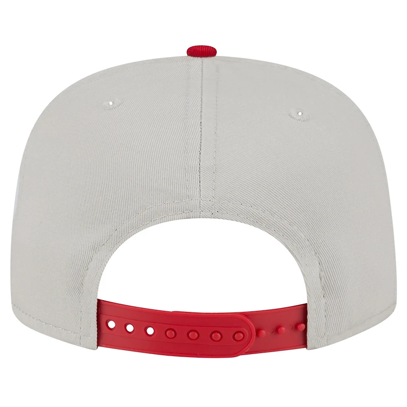 Casquette de golf athlétique à visière snapback Kansas City Chiefs New Era pour homme, couleur pierre/rouge