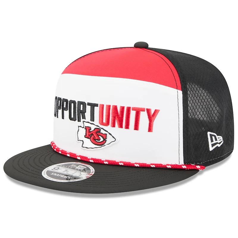 Men's New Era White/Black Kansas City Chiefs 2025 Inspire Change Split Panel 9FIFTY Snapback Hat