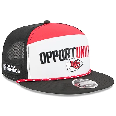 Casquette snapback New Era 9FIFTY Kansas City Chiefs 2025 Inspire Change pour homme, blanche et noire